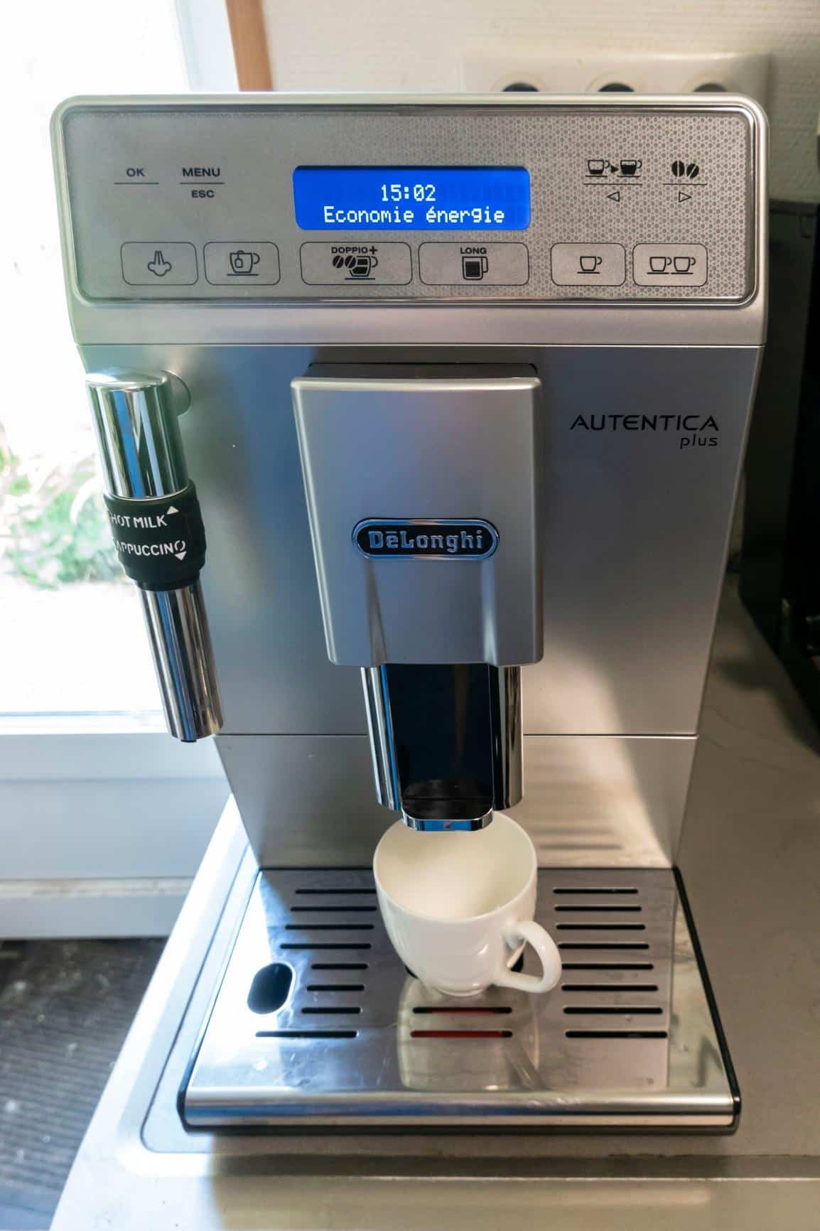 De’Longhi Autentica Plus ETAM 29.620.SB Kaffeevollautomat