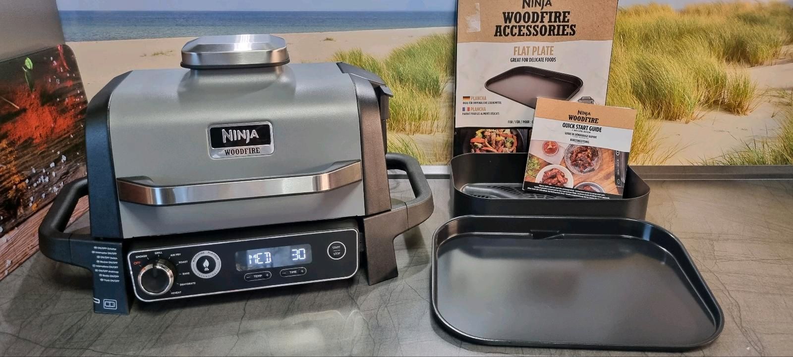 Ninja Woodfire Pro XL Elektrischer Außengrill:Smoker OG850EU