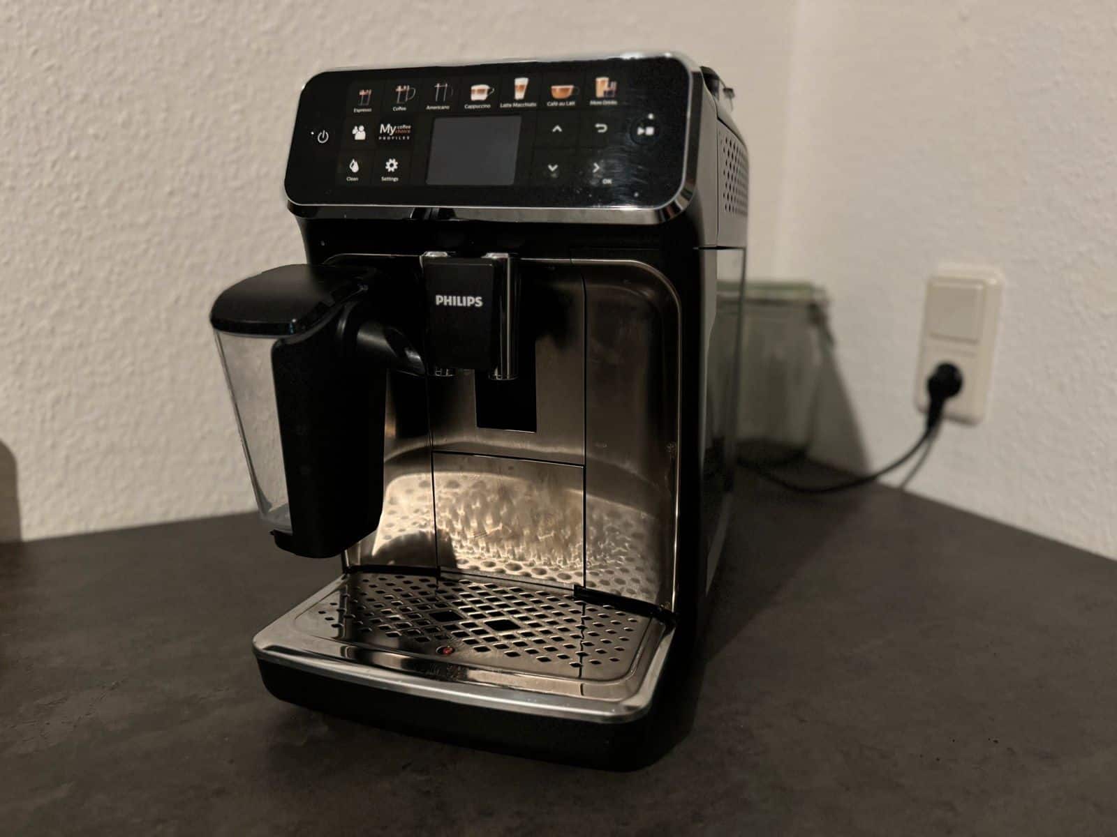 Philips 5400 Serie EP5447 Kaffeevollautomat