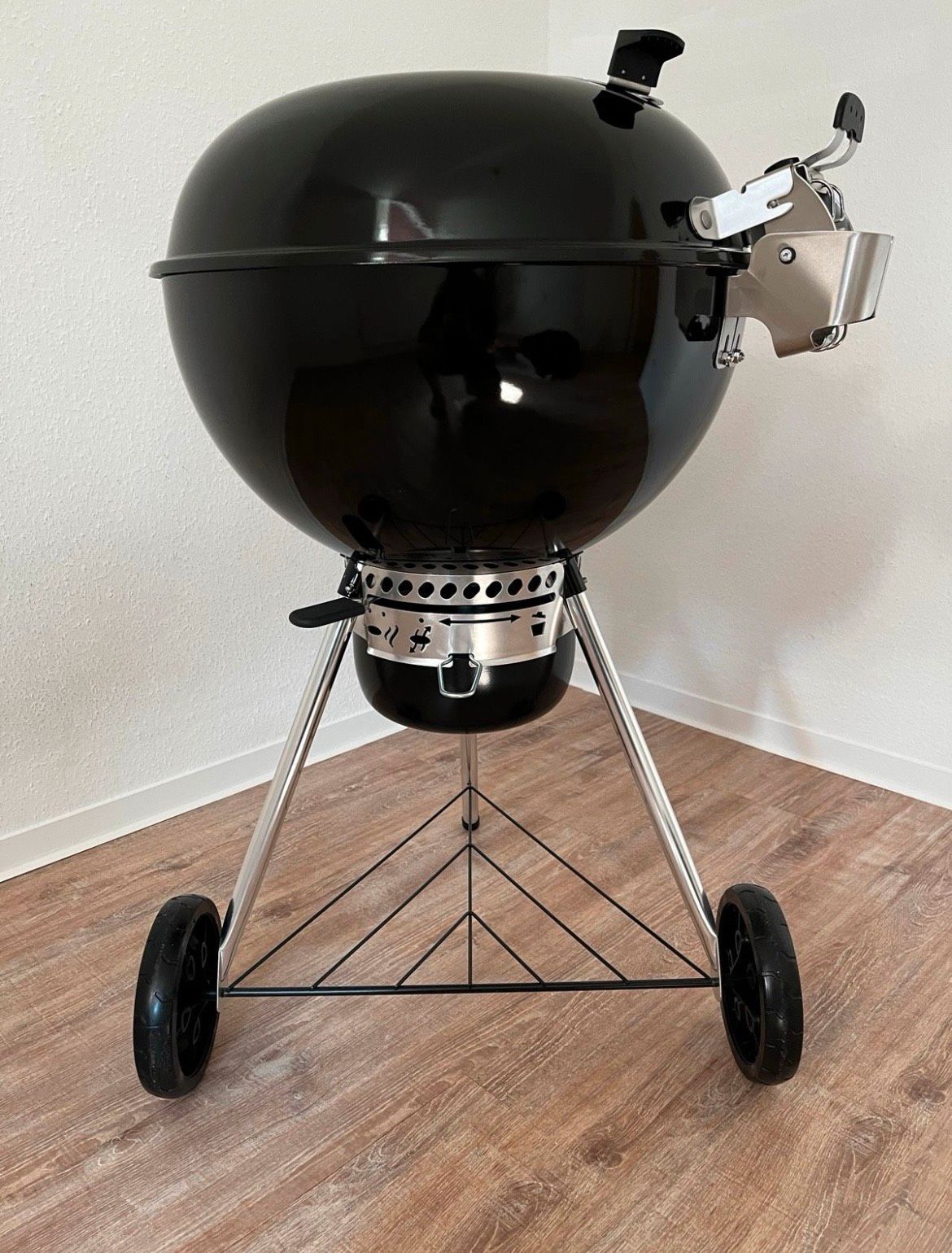 Weber Master-Touch Premium SE E-5775