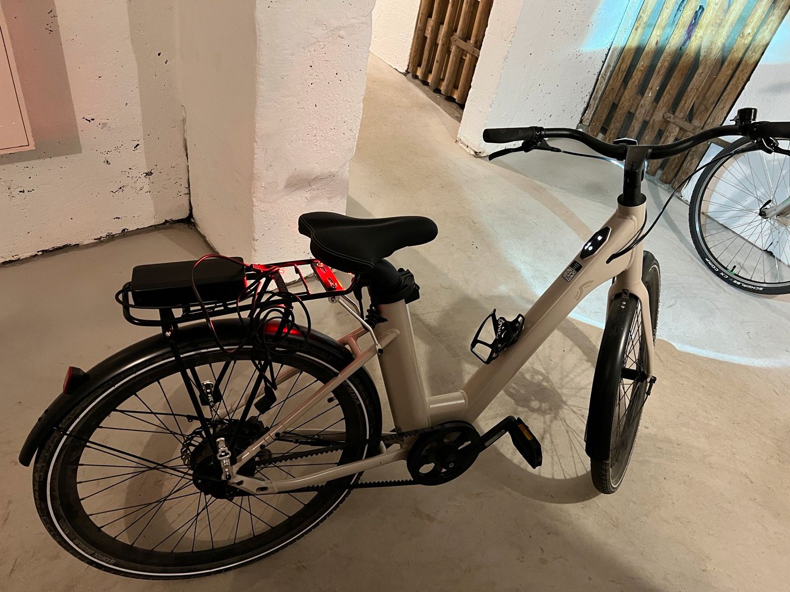 CRIVIT Urban E-Bike Y Qualität