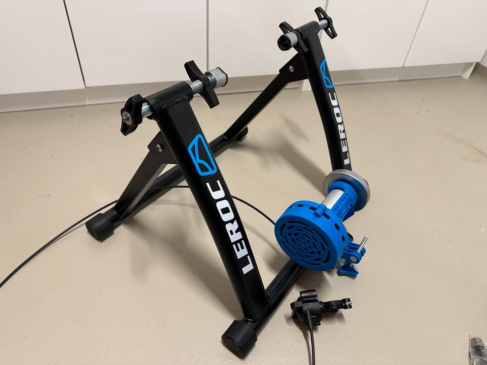 LEROC BIKES Bike Trainer zusammenklappbar