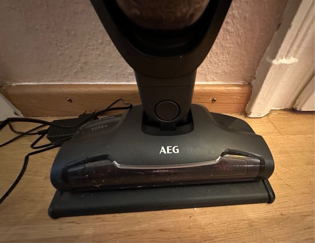 AEG AS52CB18DG Akku-Staubsauger Test