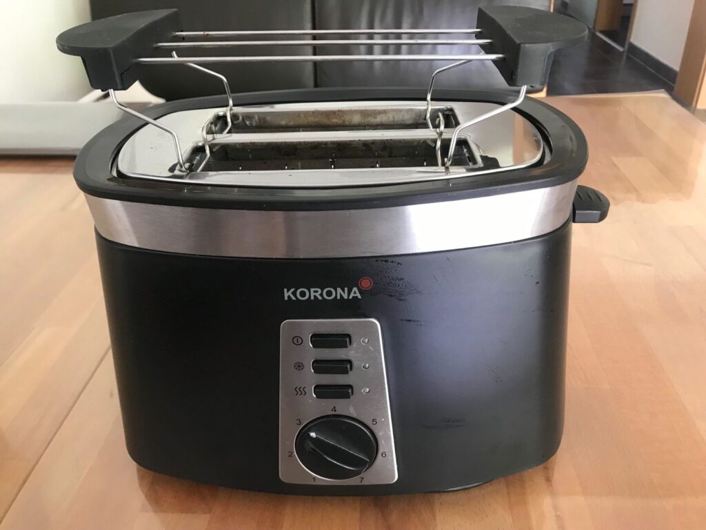 KORONA XXL-Toaster mit Sandwichtaschen